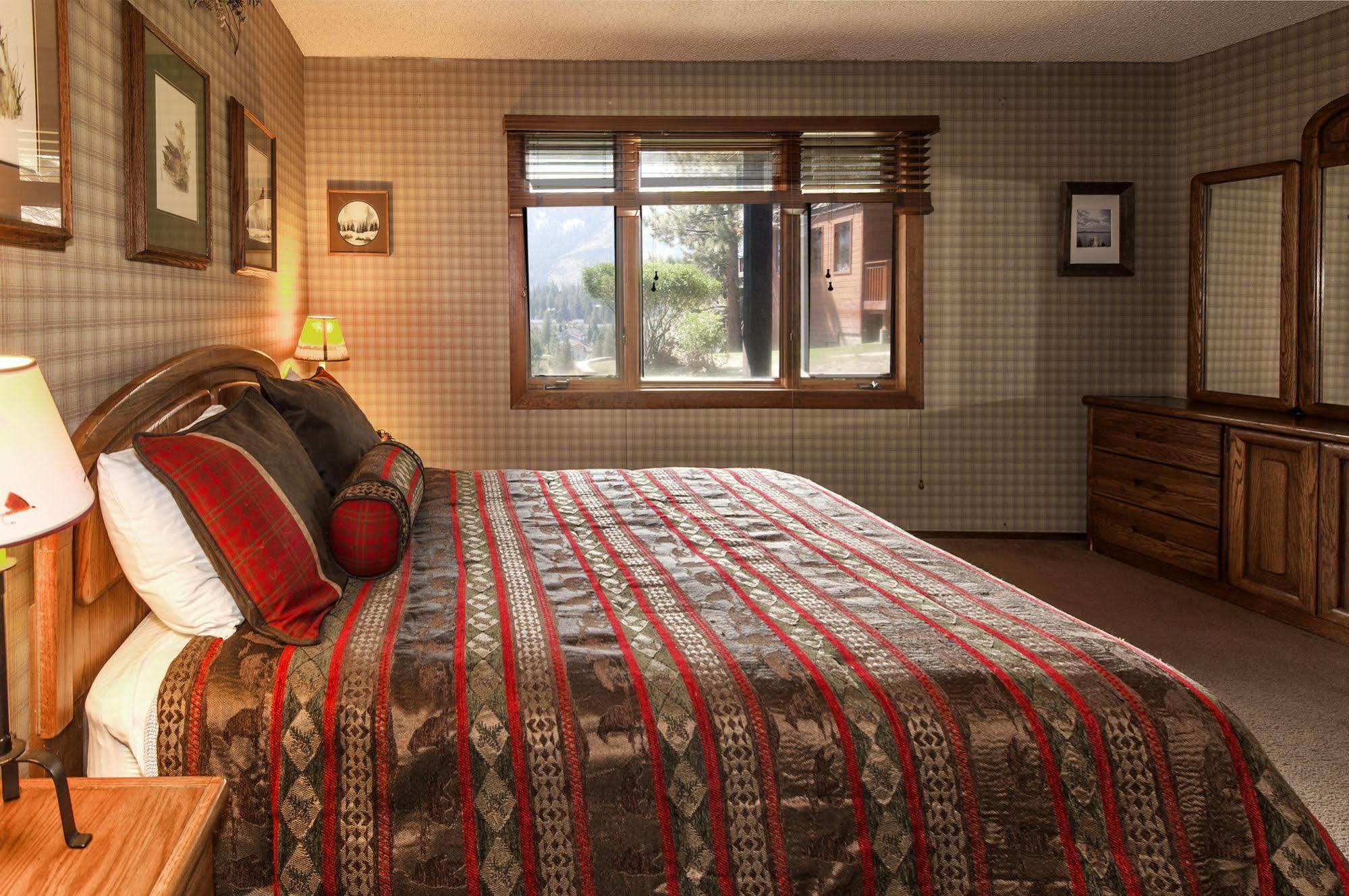 Meadow Ridge Condos By Mammoth Slopes Lodging Mammoth Lakes Esterno foto